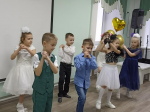Подарок от самых маленьких: праздничный концерт для получателей социальных услуг