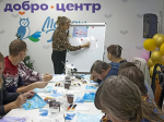 "Седьмой лепесток": рисуем зимнюю рябину